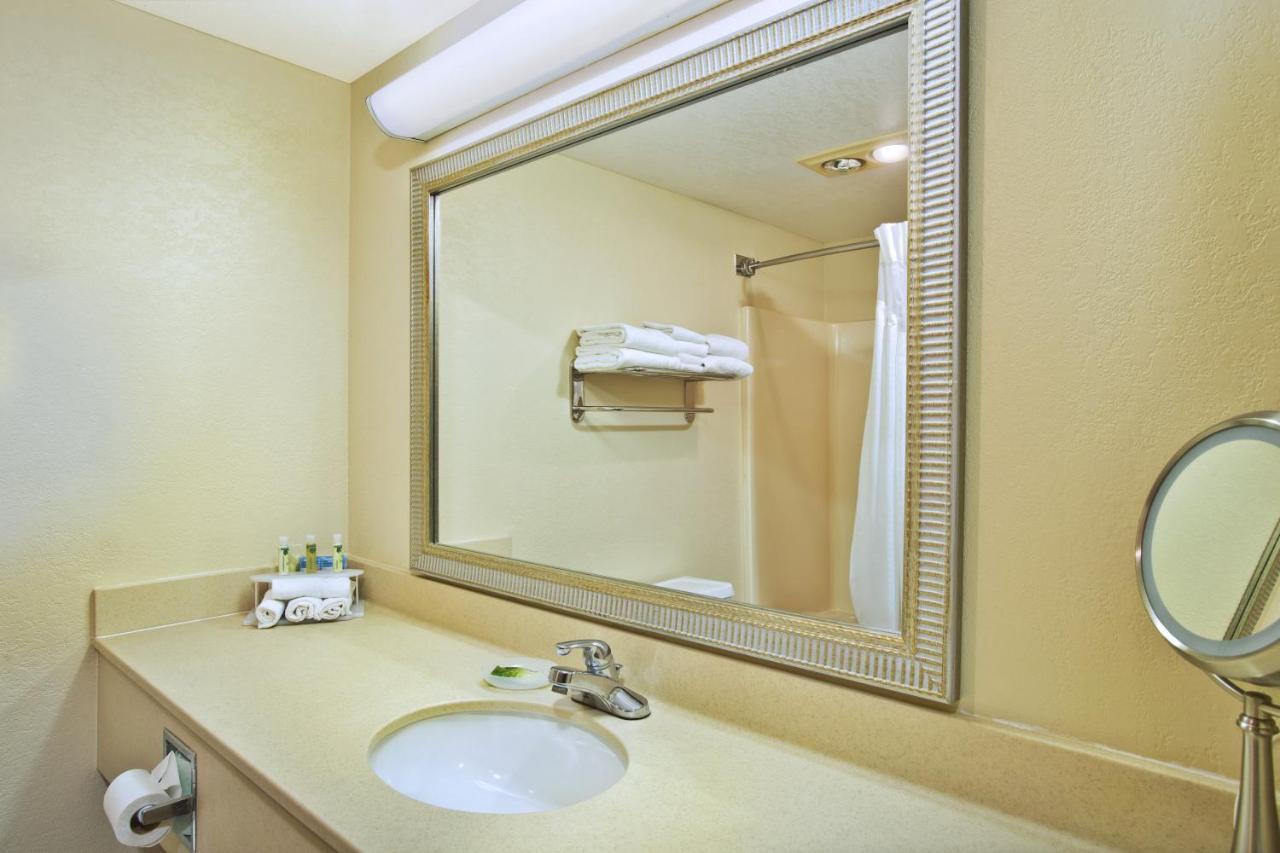 Holiday Inn Express Mackinaw City By Ihg Exteriér fotografie